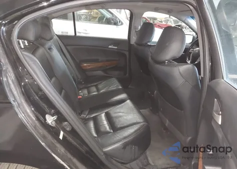 2011 Honda Accord 2.4 Ex-L z USA, uszkodzony, nr VIN 1HGCP2F8XBA080942